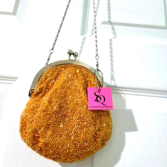 SQ To Have & To Hold Vintage Gold Beaded Purse - Picture 3 of 10